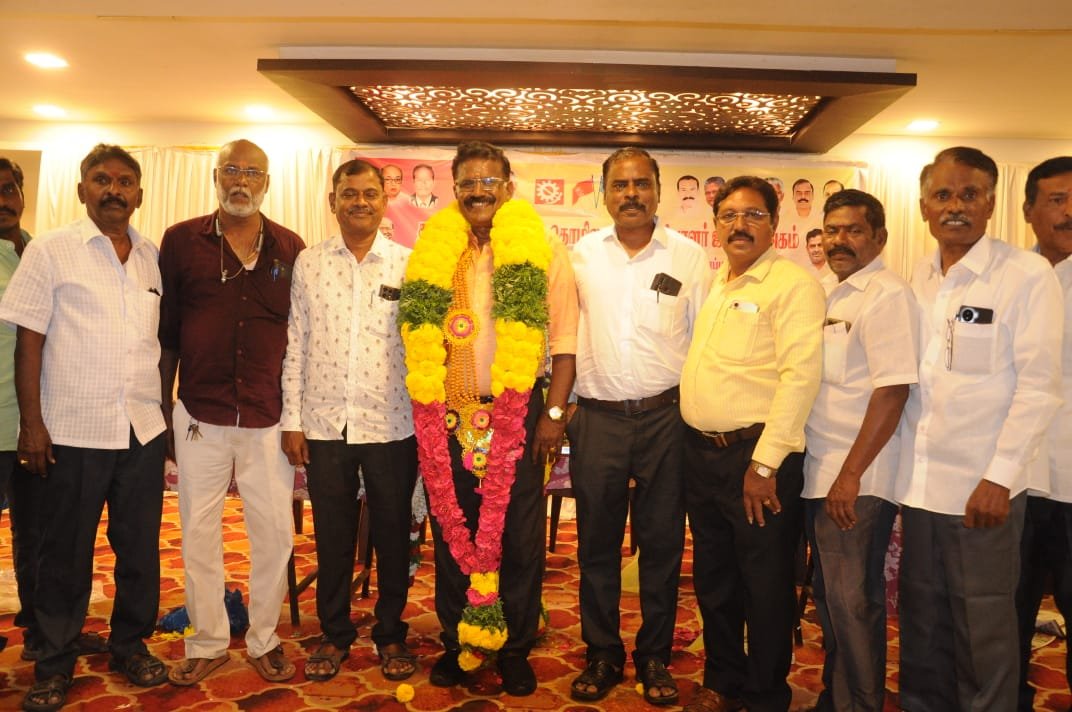 பணி நிறைவு பாராட்டு விழா