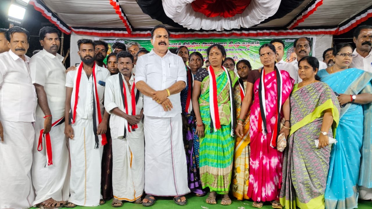 மறைந்த முன்னாள் முதல்வர் ஜெயலலிதாவின் 77 ஆவது பிறந்தநாள் பொதுக்கூட்டம்