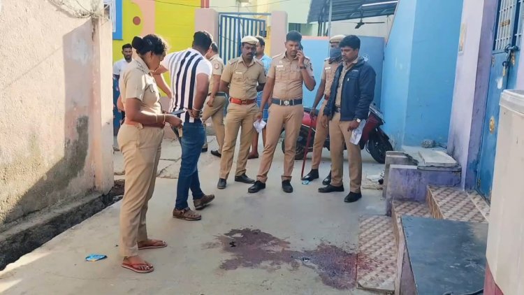 குடித்துக் கொண்டிருந்த வாலிபருக்கு கத்தி குத்து!