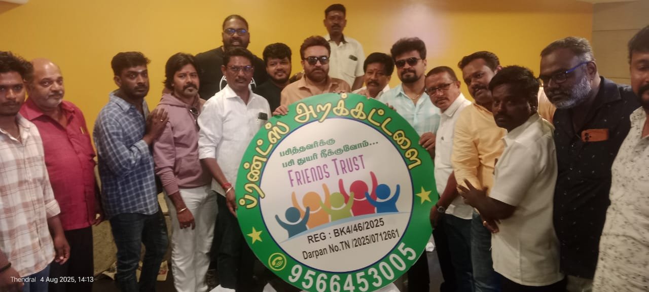 சிவகார்த்திகேயனுக்கு முன்பே என்னிடம் துப்பாக்கியை வழங்கி விட்டார் விஜய் – நடிகர் உதயா பெருமிதம்