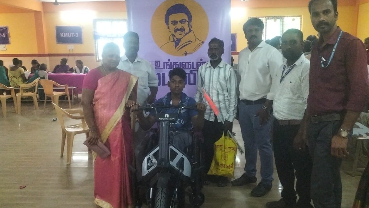 மற்றப்பள்ளி ஊராட்சியில் உங்களுடன் ஸ்டாலின் முகாமினை துவக்கி வைத்த எம்எல்ஏ மற்றும் மாவட்ட ஆட்சியர்.
